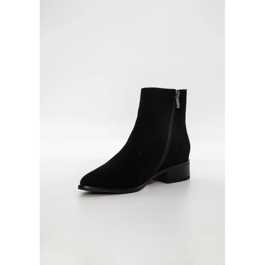 Duffy Trepani Uno Black