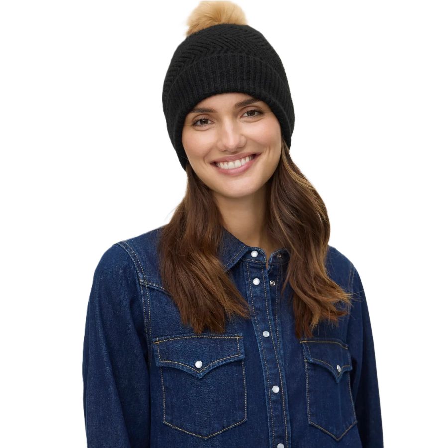 Vero Moda Grace PomPom Beanie Black